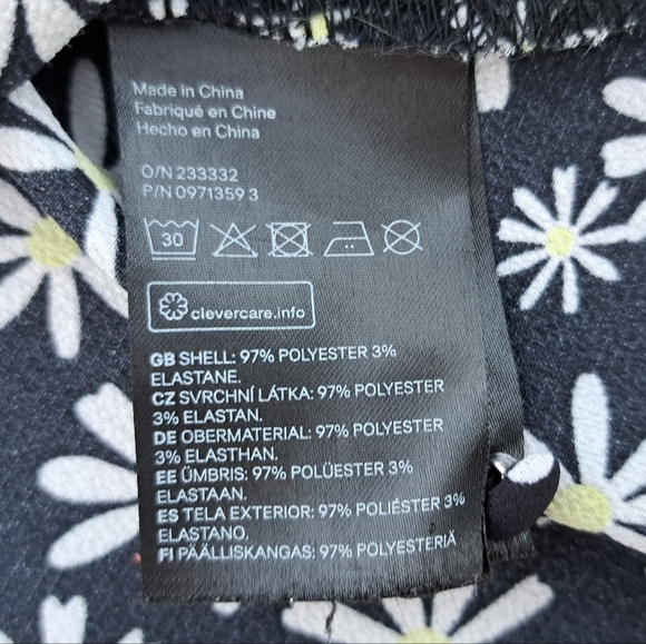 H&M Divided Size XS Daisy Flower Print Mini Dress - Picture 3 of 10